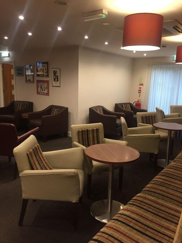Legacy Preston International Hotel Εξωτερικό φωτογραφία