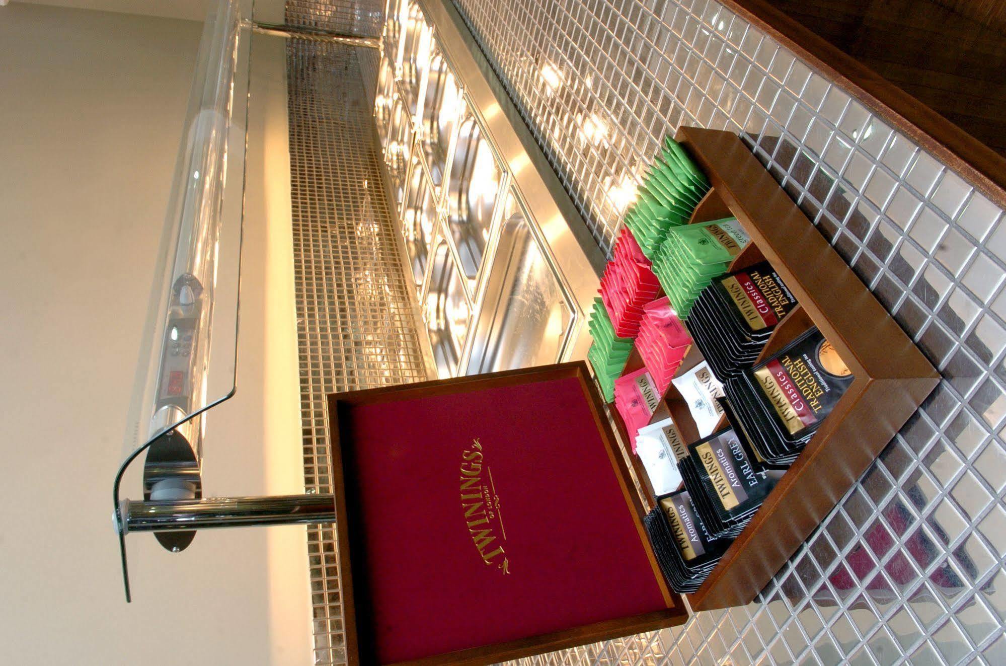 Legacy Preston International Hotel Εξωτερικό φωτογραφία